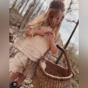 The Simple Folk Very Gently Used linen set in oatmeal size 9-10